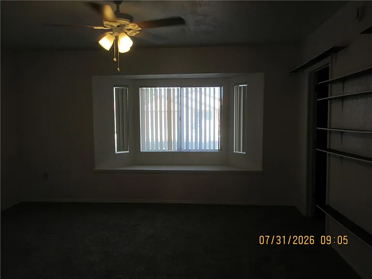 3574 N Wells St — Photo 10