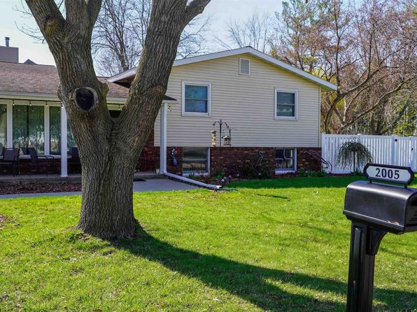 2005 Hollister Avenue, Tomah, WI 54660