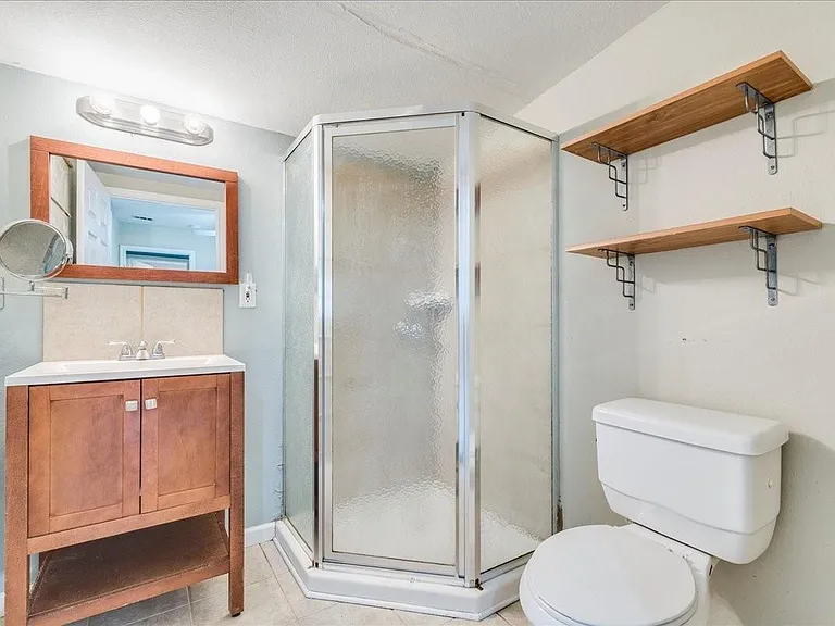 609 Cottonwood St #B — Photo 6