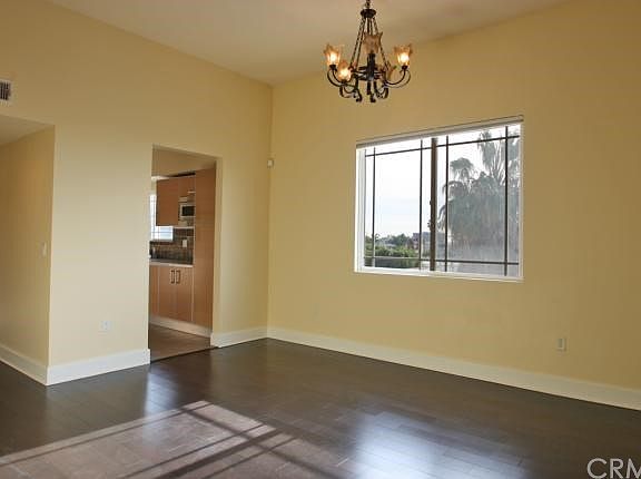 4th image of 1622 Barry Ave Penthouse 1