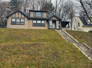 (Undisclosed Address), Worcester, MA 01602