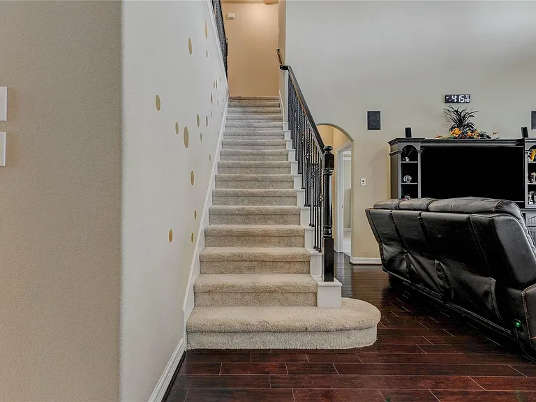 27810 Yorkshire Brook Ln — Photo 27