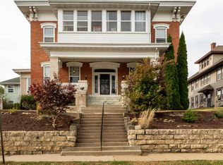 831 Alpine St, Dubuque, IA 52001