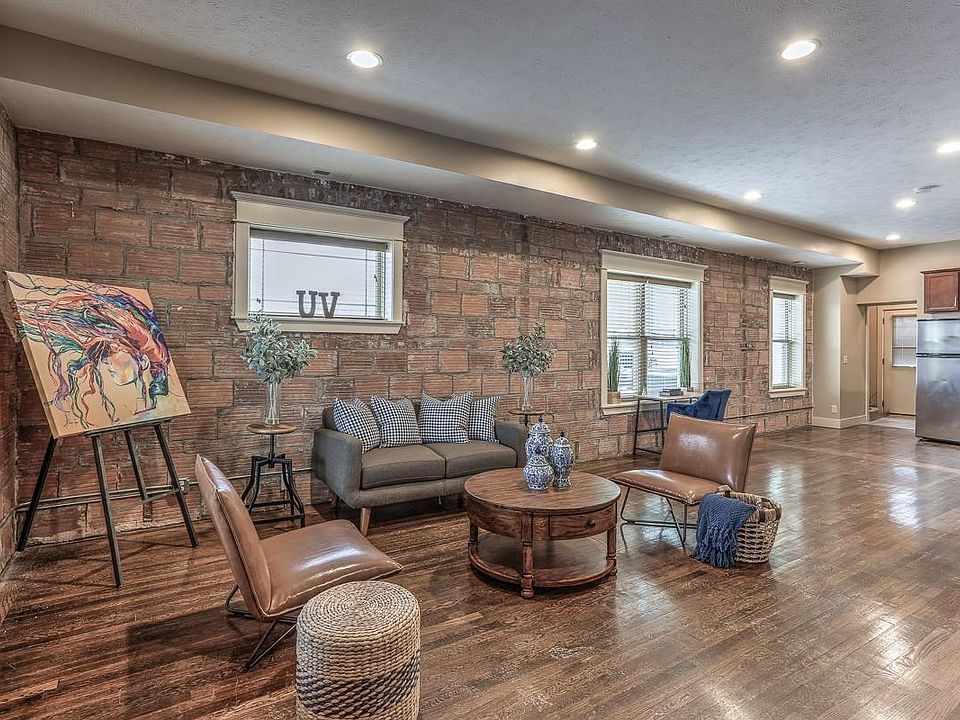 1st image of 806 Park Ave APT 104