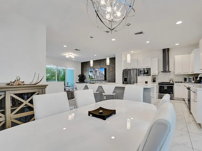 1371 N Ocean Blvd — Photo 15