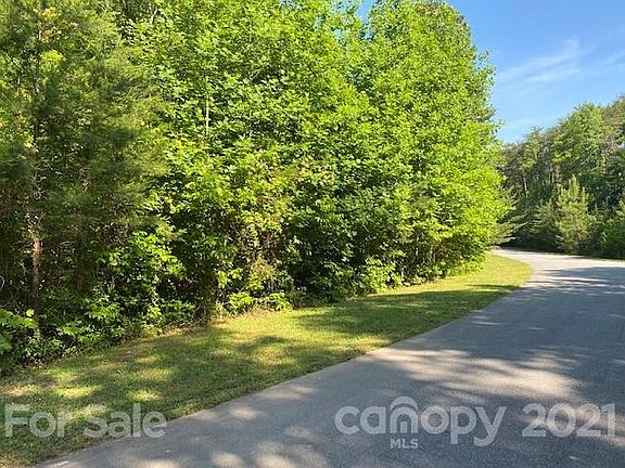 2nd image of 580 Bridlewood Dr