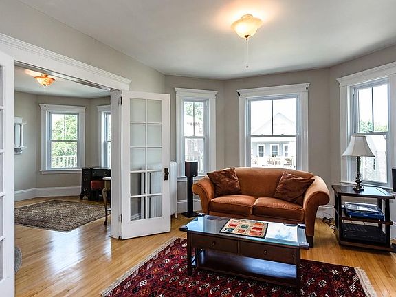 3rd image of 48 Bradfield Ave #2