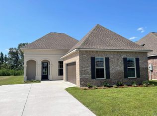 415 Rue Evangeline, Houma, LA 70364