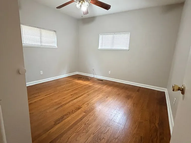 3107 Alameda Dr — Photo 12