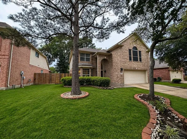 26871 Castlecliff Ln, Kingwood, TX 77339