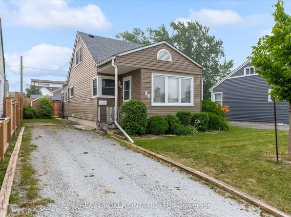87 Bishop Rd N, Welland, ON L3B 2V4