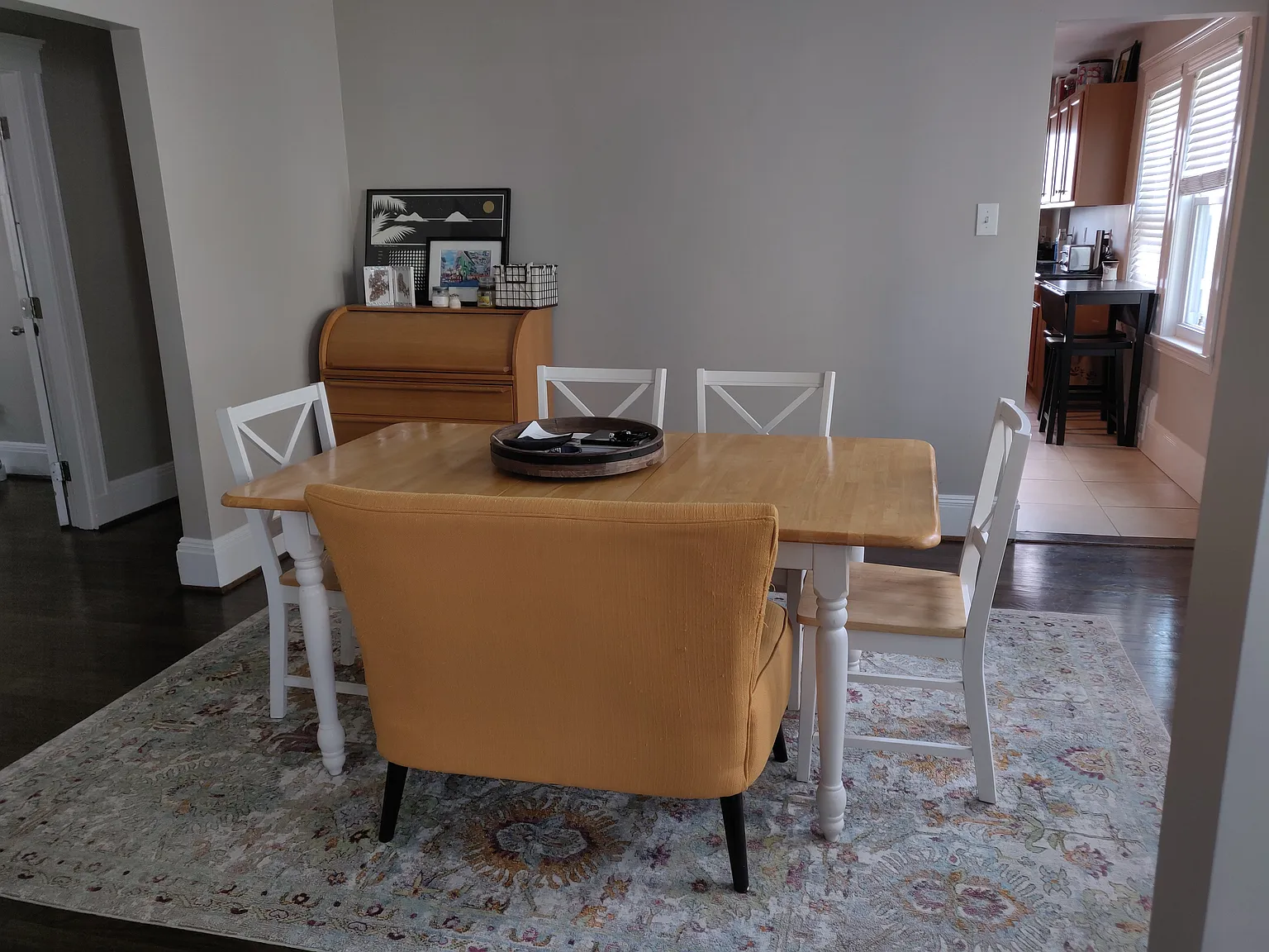 4 bed, 2259 sqft, $3,975 — Photo 3
