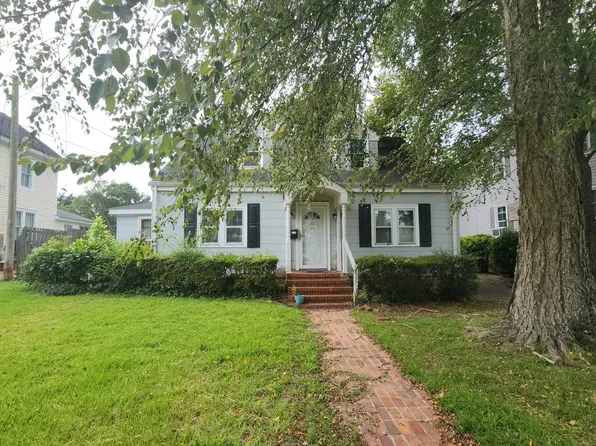 225 W Market St, Hertford, NC 27944