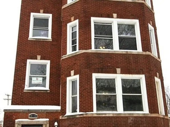 8415 S Ingleside Ave, Chicago, IL 60619