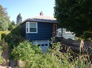 4910 SW Canada Dr, Seattle, WA 98136