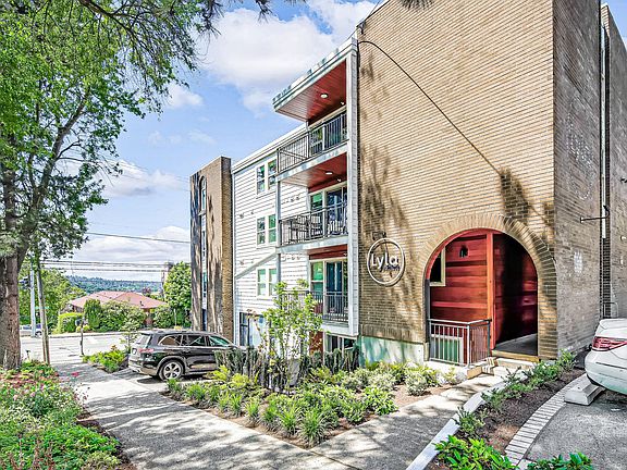 5th image of 2600 Eastlake Ave E APT 202