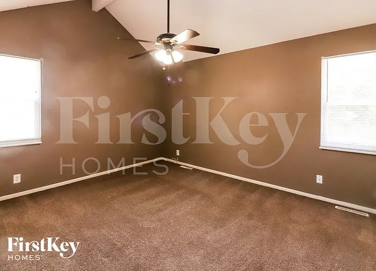 9137 E 90th Ter — Photo 5