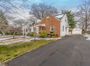 701 Summit Rd, Union, NJ 07083