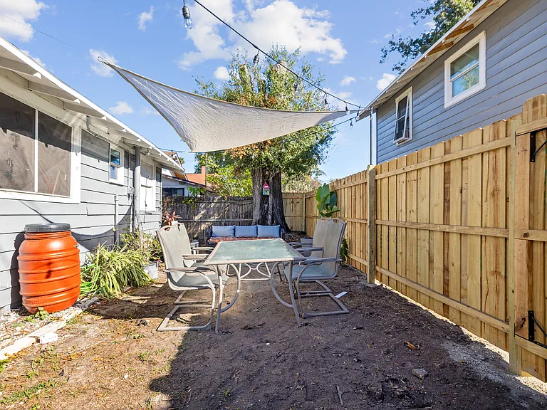 1134 9th Ave S — Photo 28