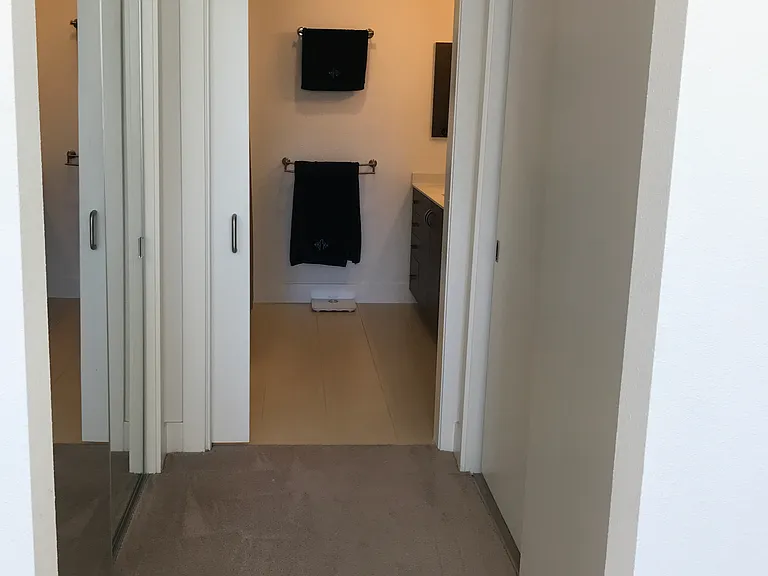 Pacific Terrace — Photo 27