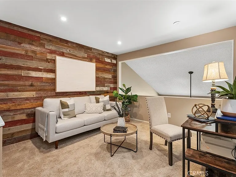 22057 Newbridge Dr #5 — Photo 14