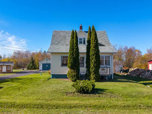 41 Cowan St, Springhill, NS B0M 1X0