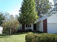 235 Meadow Ridge North Branson, MO Contact Gerrie @ 417-337-1509 