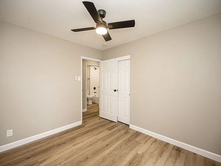 2568 Bonniebrook Dr — Photo 9
