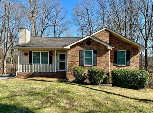 215 Robert Ave, White House, TN 37188