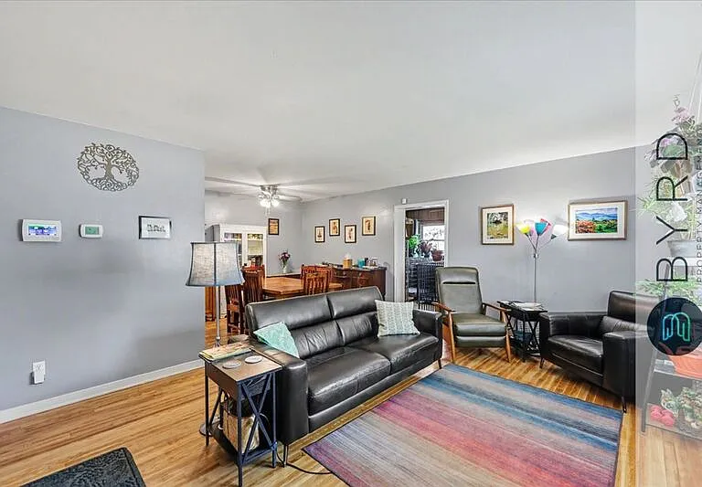 3708 Grandel Dr — Photo 5