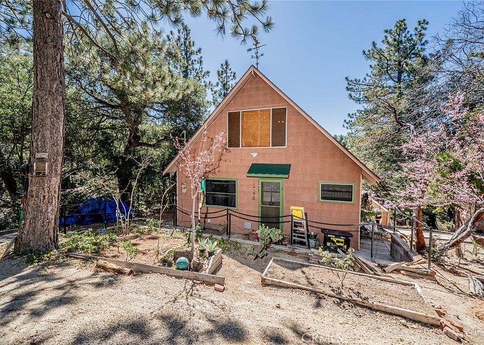 1st image of 52647 Pine Cove Rd