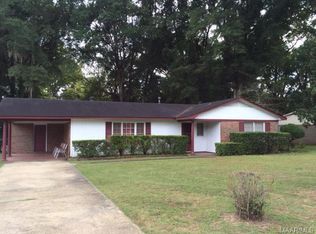 204 Valley Creek Cir, Selma, AL 36701