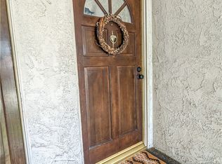 17562 Vandenberg Ln APT 10, Tustin, CA 92780