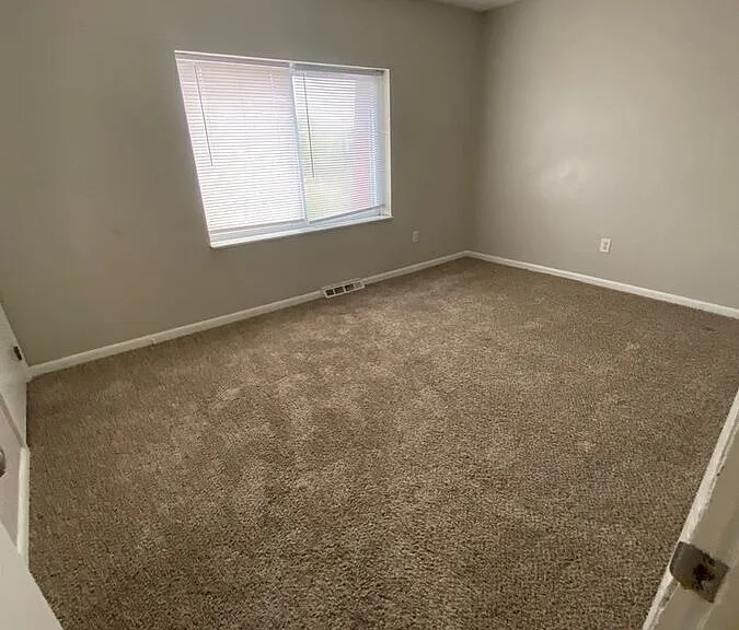 1492 Indianola Ave #7 — Photo 14