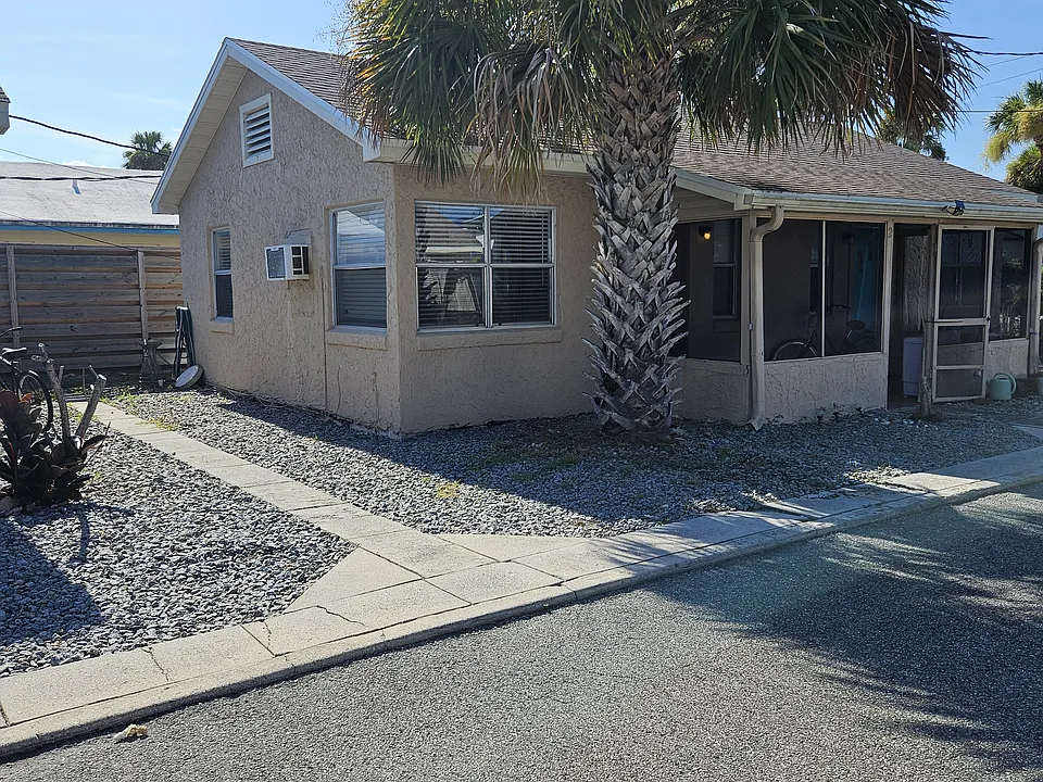 221 Condict Dr #2