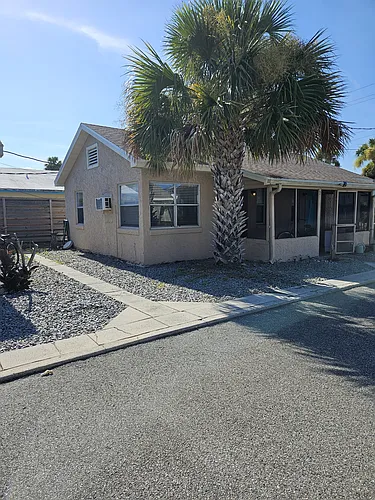 221 Condict Dr Photo 1