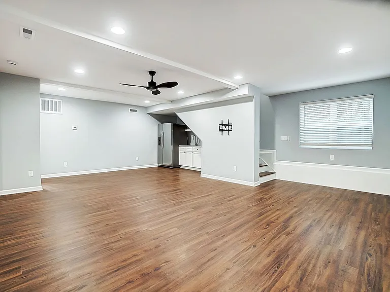1724 Dunkirk Dr — Photo 36