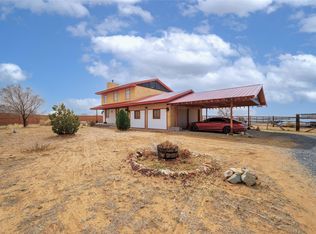 10 S Chaparral, Santa Fe, NM 87507