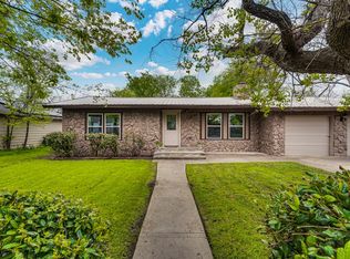 511 Bales St, Cleburne, TX 76033