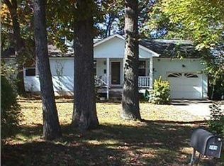 703 Astor Ln, Chattanooga, TN 37412