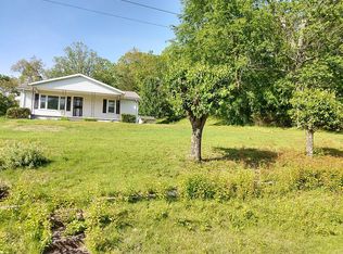 930 Dry Ck Rd, Waverly, TN 37185