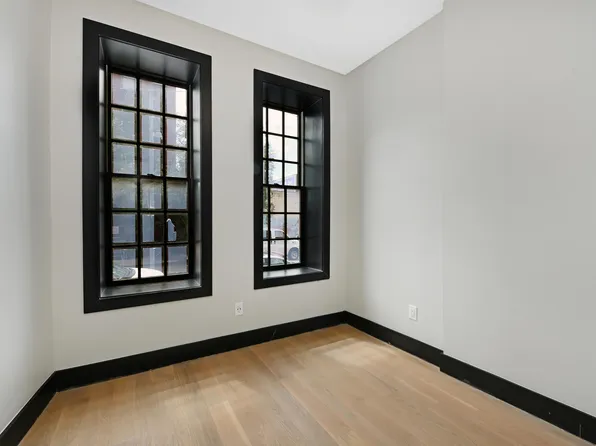 208 15th Street image 13 of 46