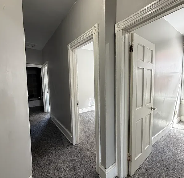 413 N Redfield St — Photo 11
