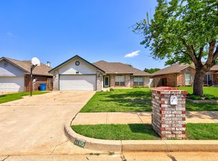 1705 Brittany Ln, Edmond, OK 73003