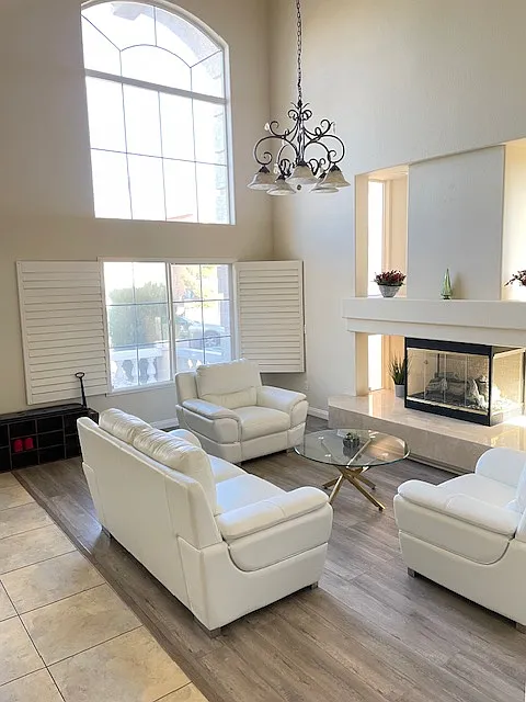 8025 Coronado Coast St — Photo 1