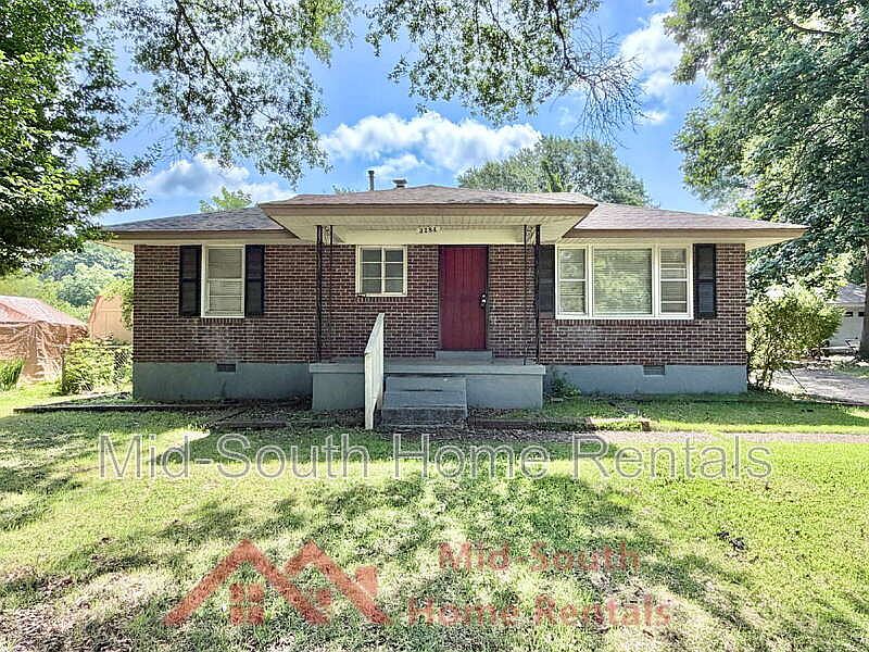 1st image of 3284 Parham St