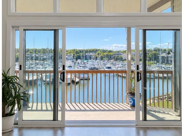 2123 Quay Village Ct APT 202, Annapolis, MD 21403