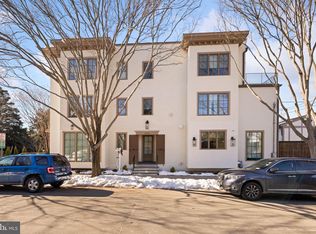 1700 36th St NW, Washington, DC 20007