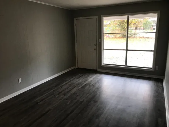 601 Robbins St, Texarkana, TX 75501