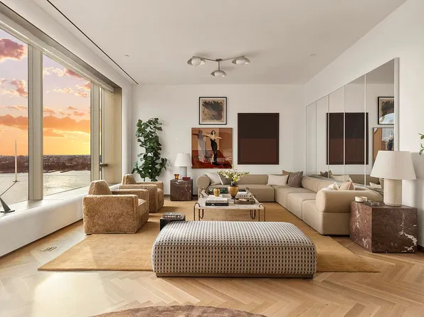 551 W 21st St APT 17B, New York, NY 10011